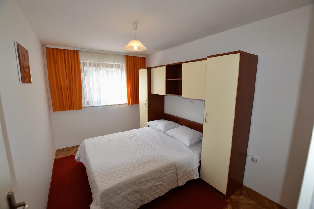 Apartments Dobranic Цриквениця Екстер'єр фото