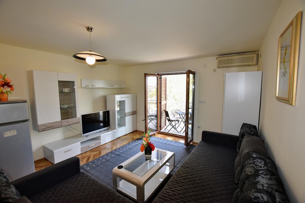 Apartments Dobranic Цриквениця Екстер'єр фото