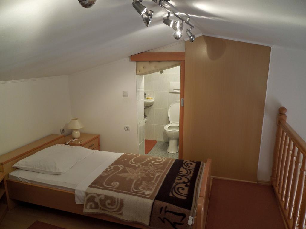 Apartments Dobranic Цриквениця Екстер'єр фото